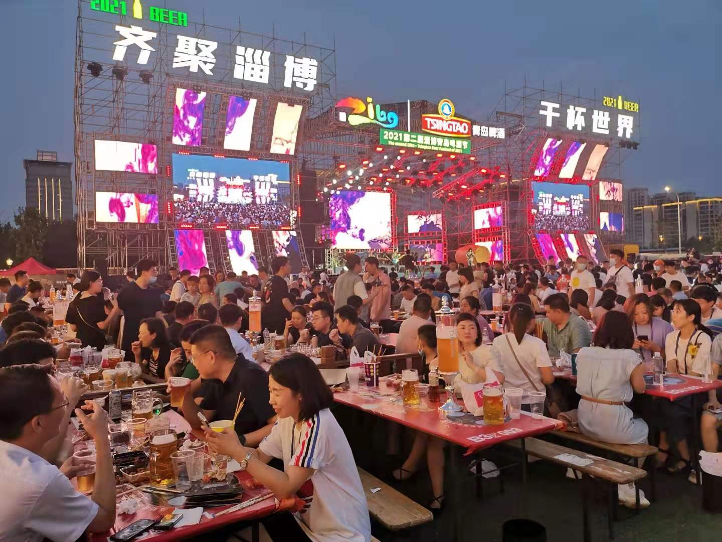 淄博烧烤火了！火得出乎所有人意料之外！