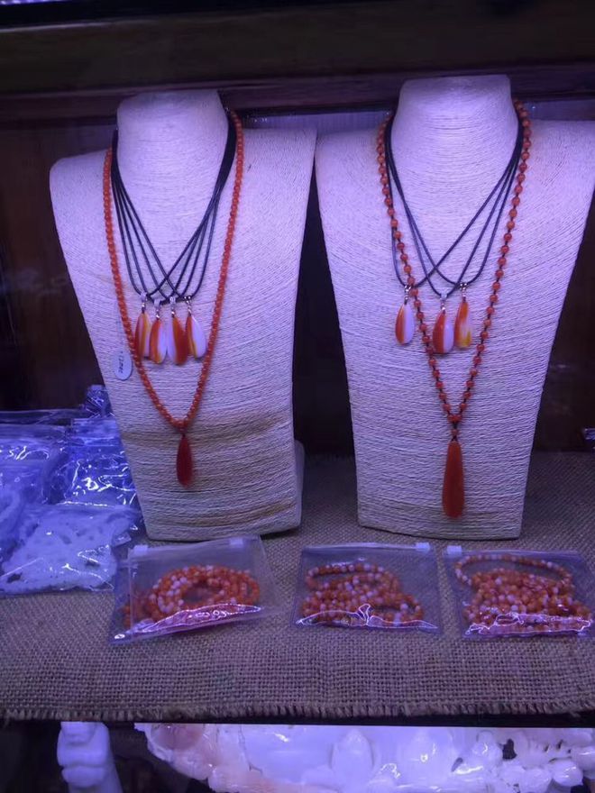 不再开发的瓦房店钻石瓦房店总储量占全国前10位(图2) 玛瑙:_玛瑙手镯对身体好吗_玛瑙手串价格及图片