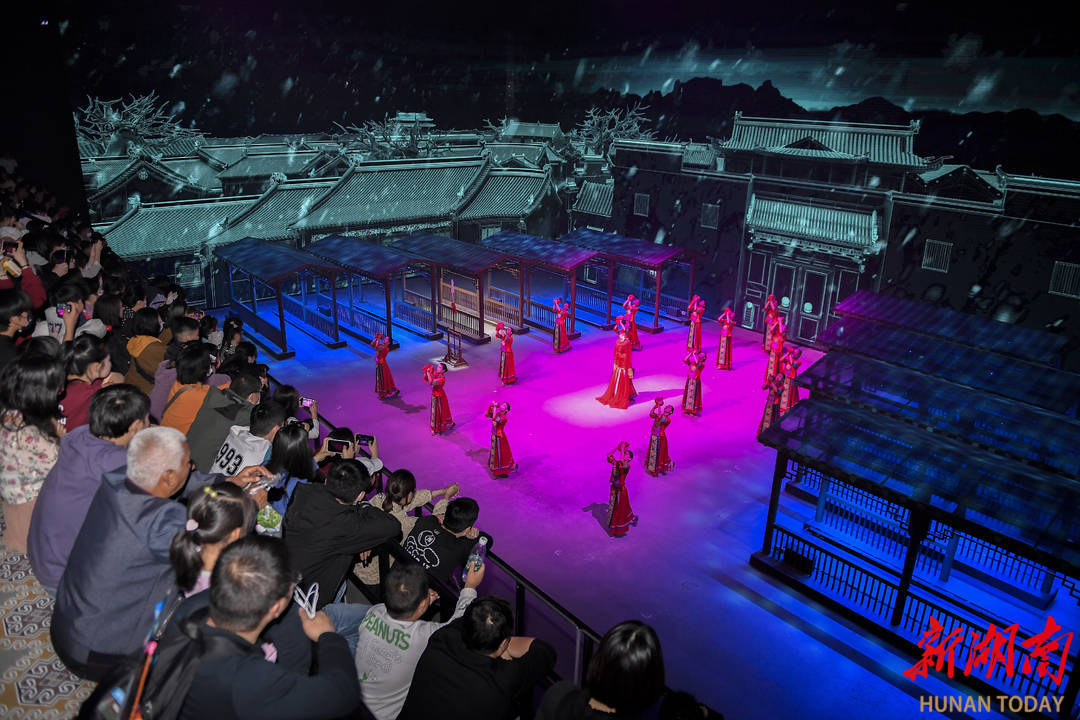 春节游国内景区门票订单同比增长超6成(图2) 景点门票免费政策_景点门票购票平台有哪些_景点门票: