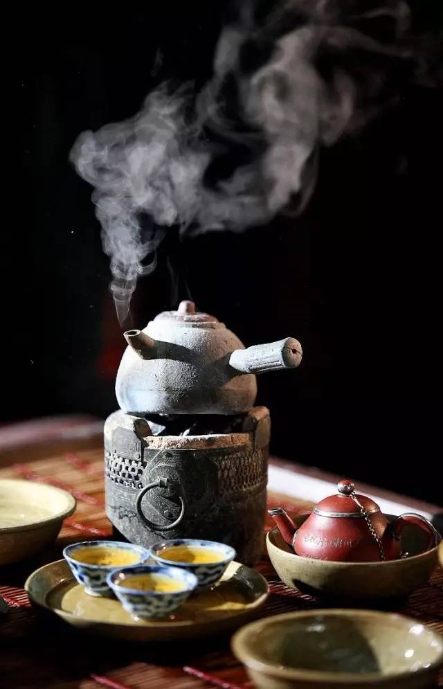 “海归”茶香飘进校园茶吧