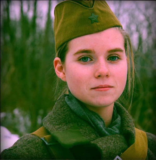 二战东京大轰炸中的老照片,你看过几个?(图2) 惨烈车祸现场照片_惨烈是什么意思_惨烈